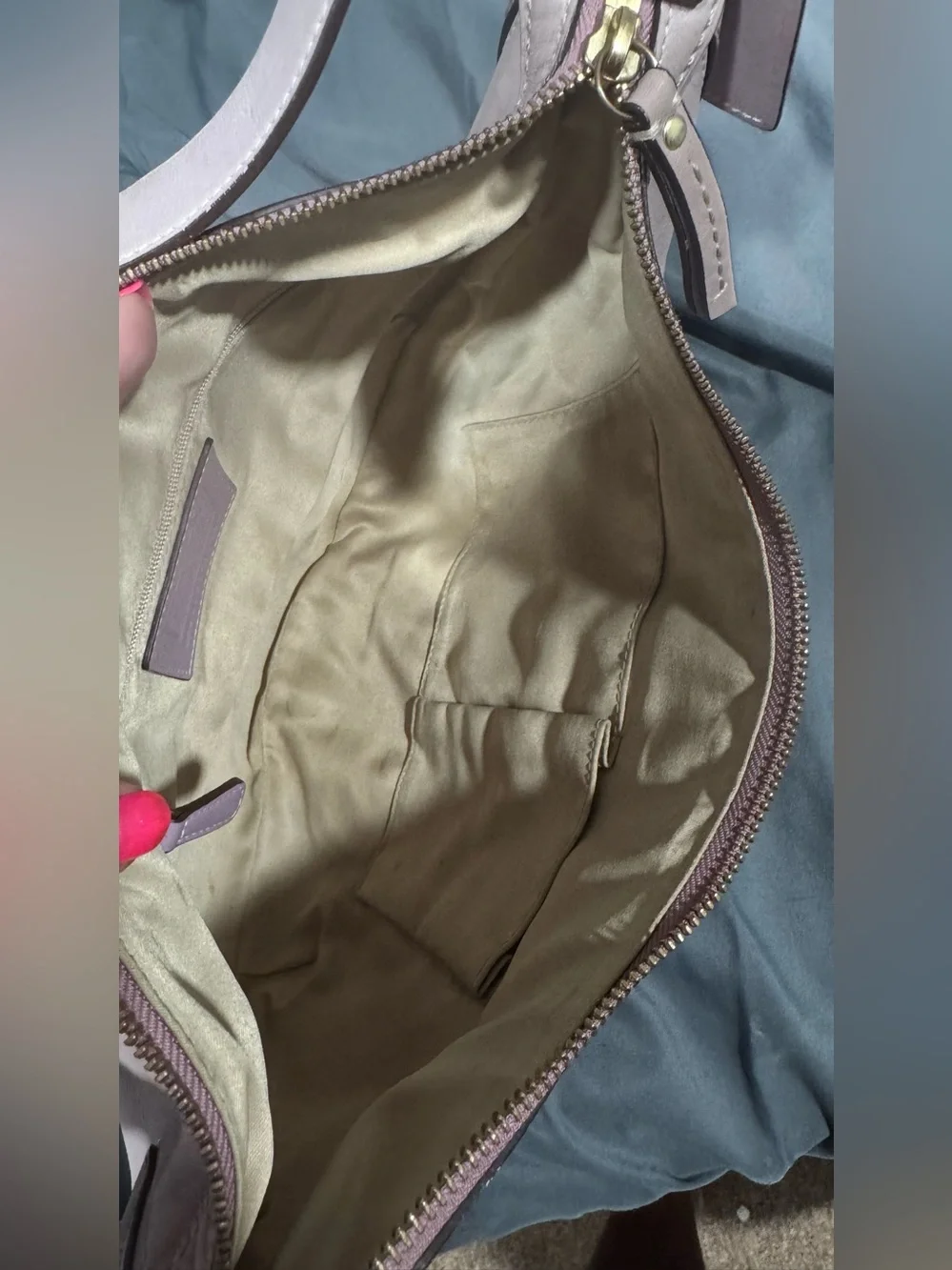 Coach Lilac Vintage Hampton Leather Hobo with Gold Hardware